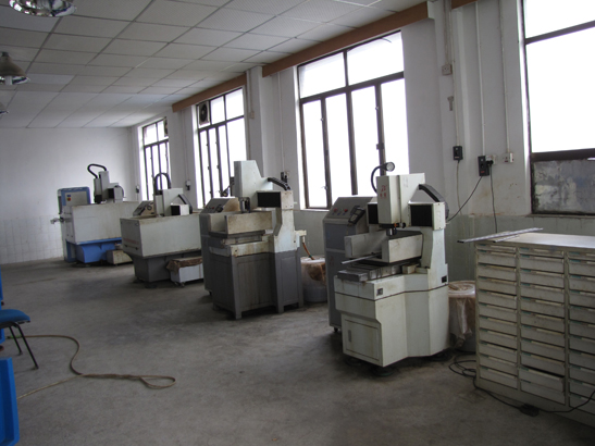 cnc engraving machiner